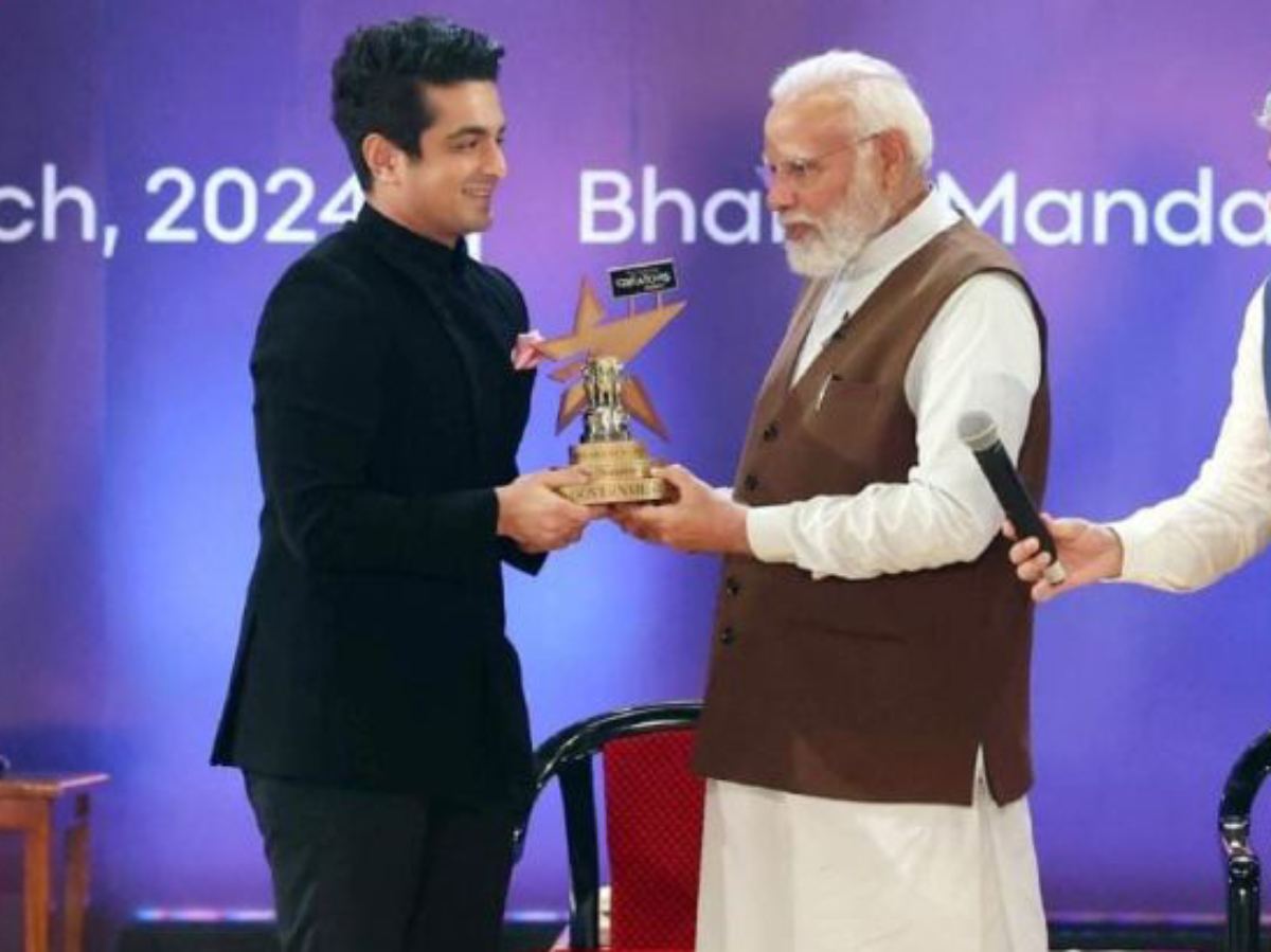PM Narendra Modi Under Fire