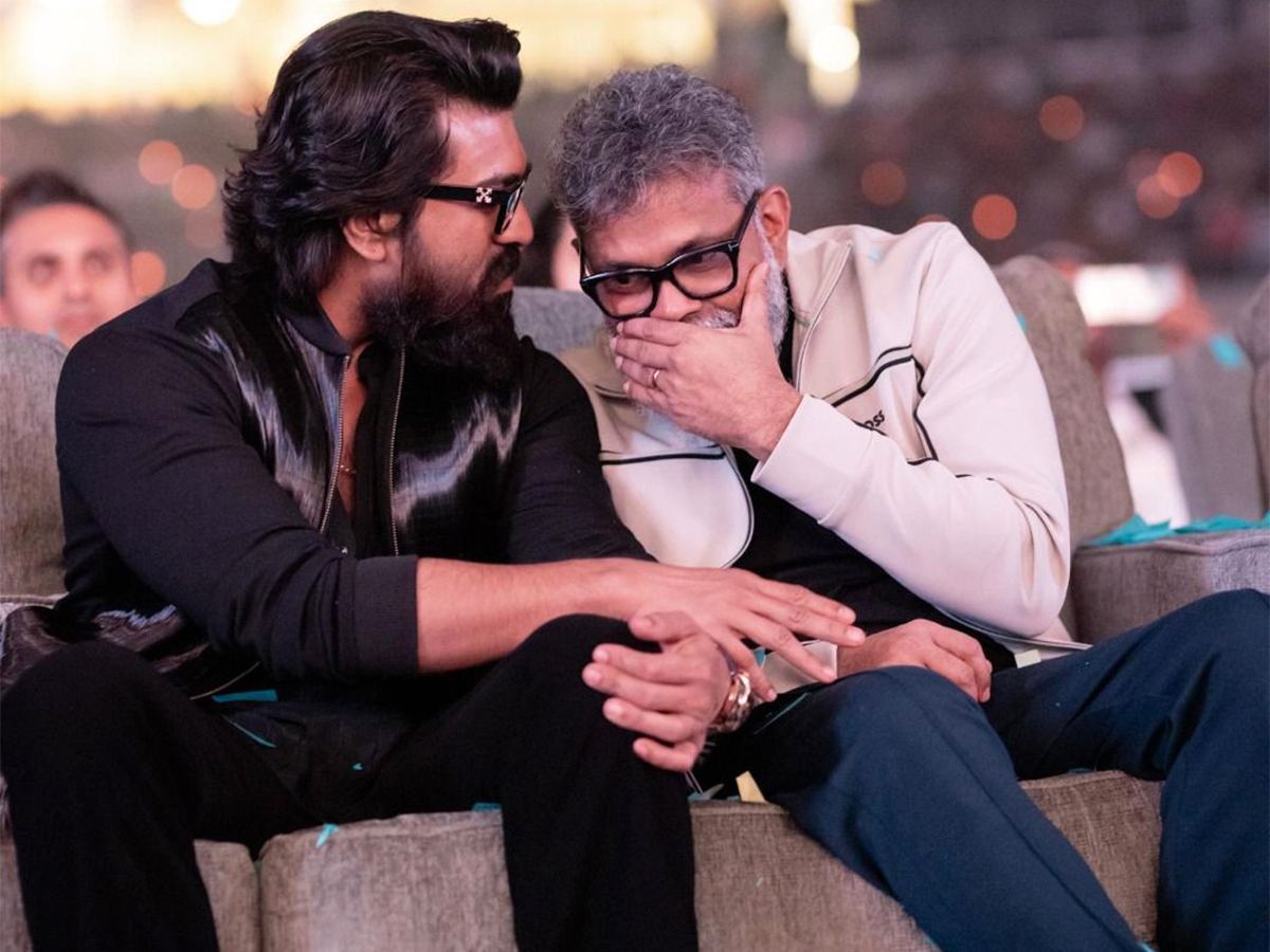 RC17: Sukumar's Never Before Genre with Charan?