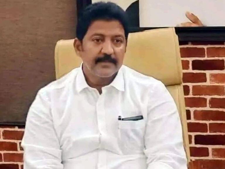 SIT on Vallabhaneni Vamsi