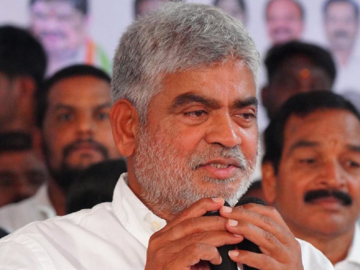 Telangana Assembly Speaker Gaddam Prasad Kumar on Pressure