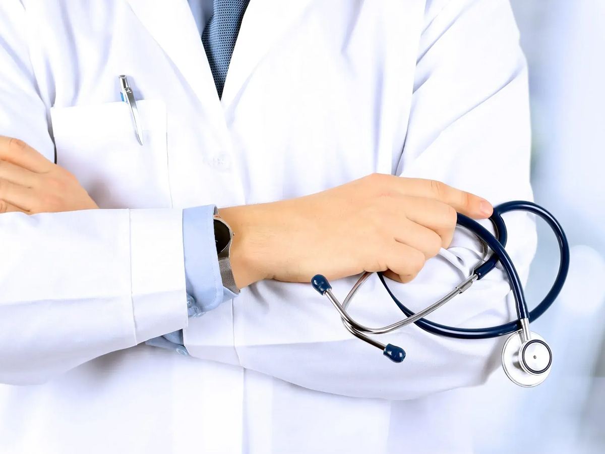 US Hospital Racism Indian Doctors Humiliated