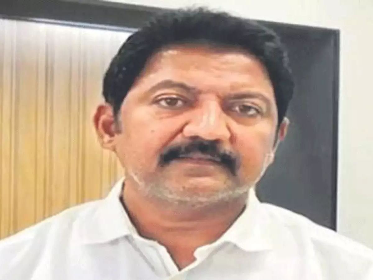 CC Cameras Expose vallabhaneni Vamsi in Kidnap Case