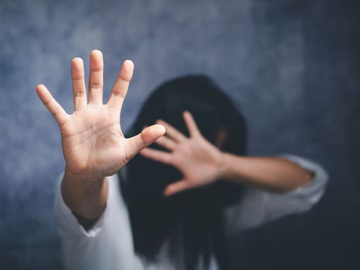 Actress Molested During Holi