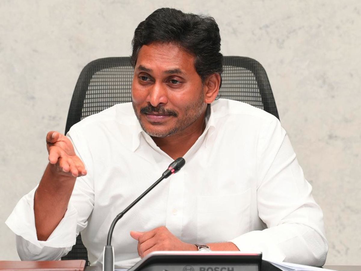 Babu Surety, Deception Guarantee: YS Jagan