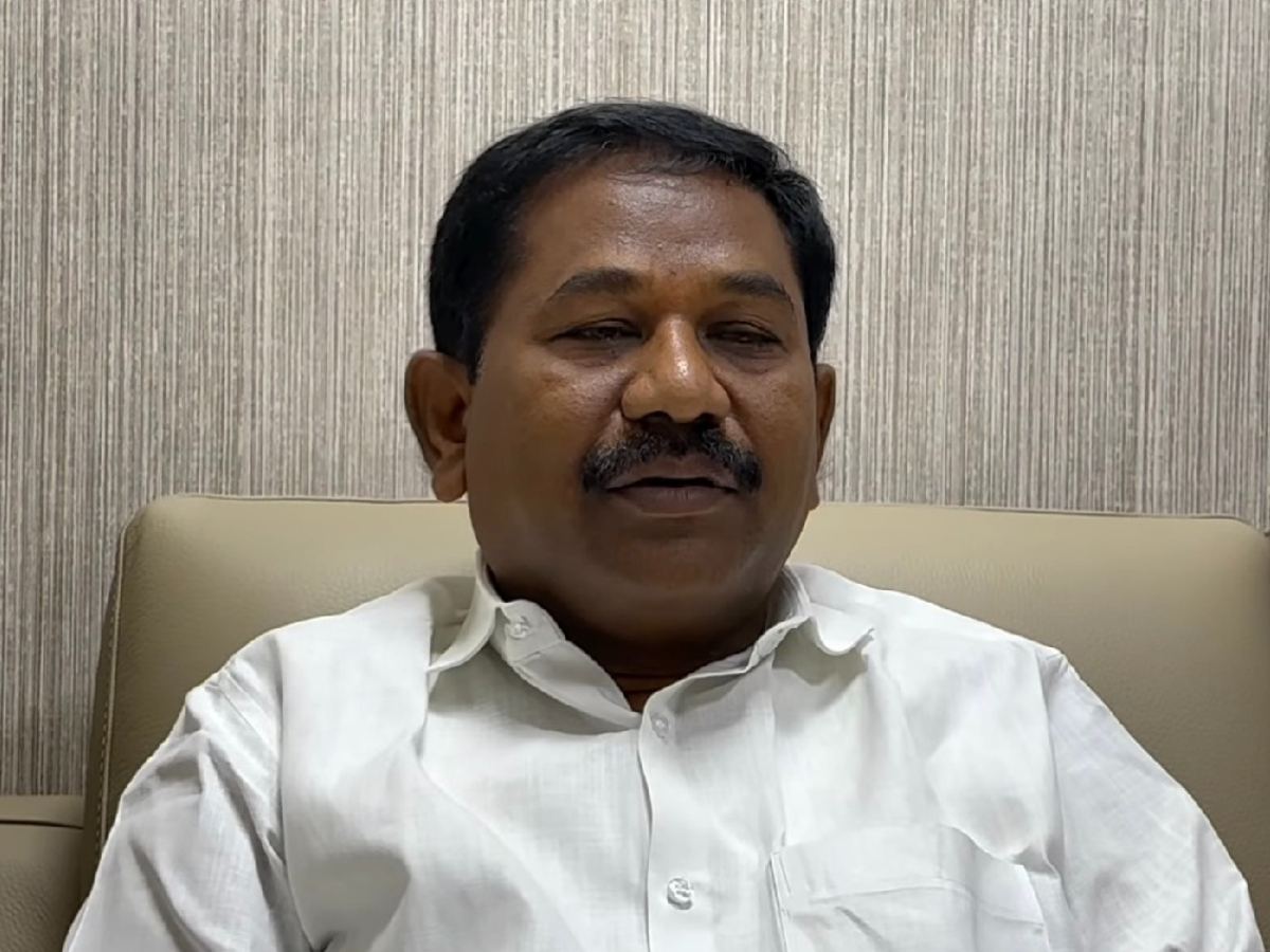 Dola Bala Veeranjaneya Swamy on Volunteers