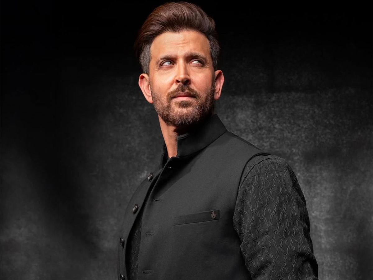 War 2 movie success, War 2 collection, War 2 box office report, Ayan Mukerji next film, Pathaan 2 update, Brahmastra 2 news