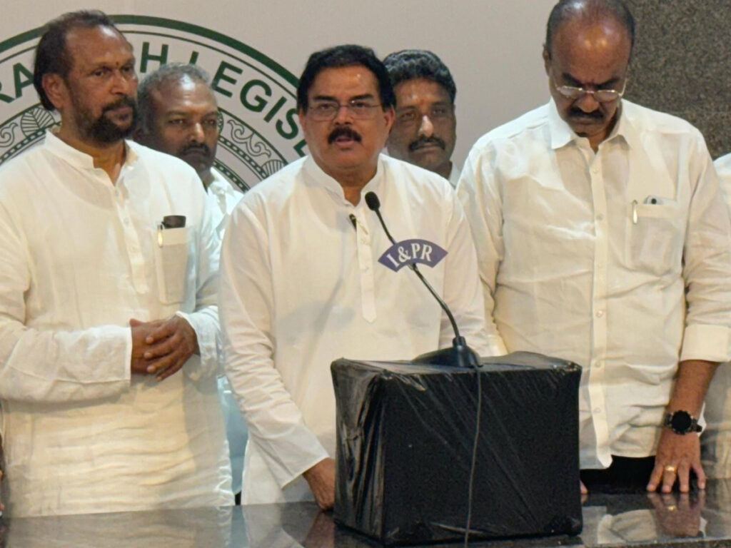 JSP Nadendla Manohar's Sarcastic Counter to Jagan Mohan Reddy