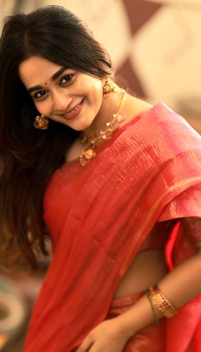 Kaavya Arivumani