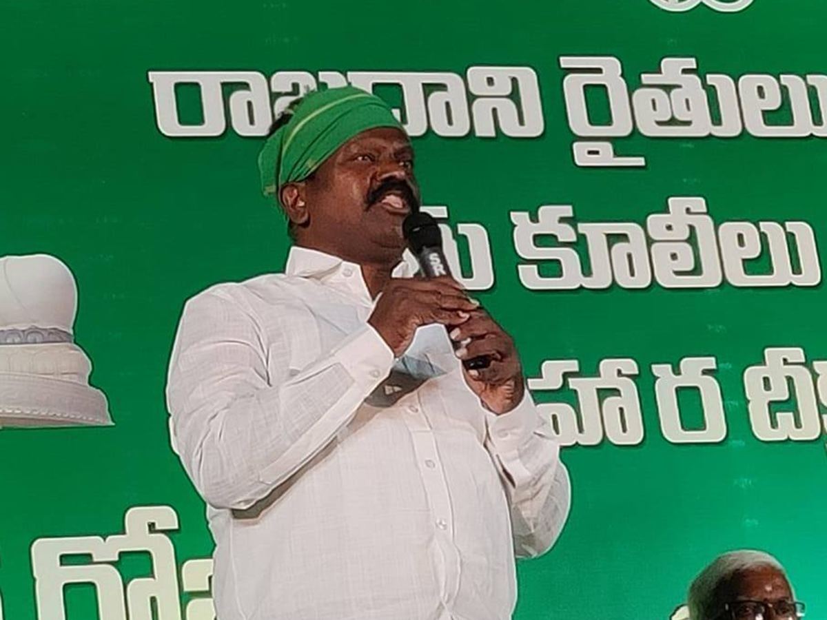 Kollikapudi Srinivas controversy, TDP MLA Tiruvuru, Tiruvuru politics, TDP internal issues, Andhra Pradesh politics, TDP disciplinary action, Kollikapudi vs Ramesh Reddy, TDP leadership, Amaravati development, AP MLA resignations