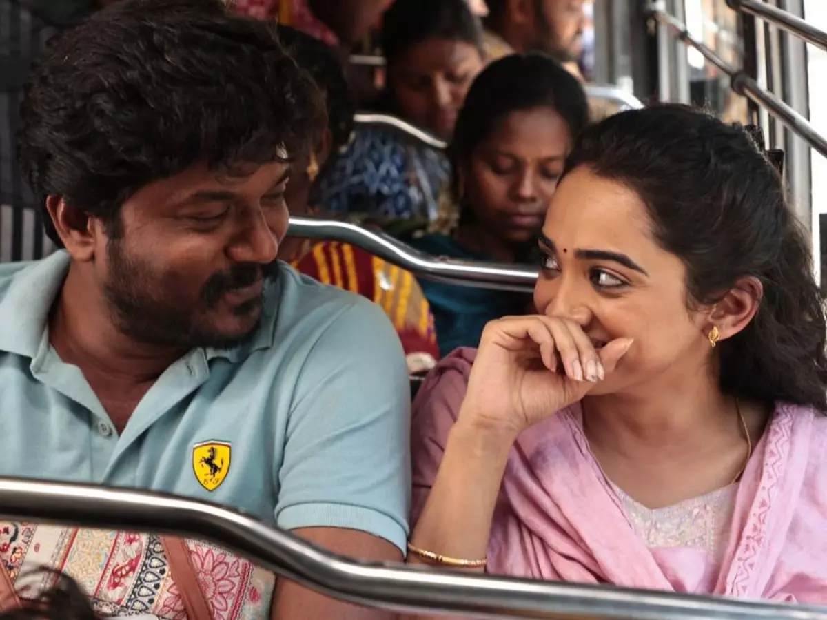 Tamil comedy-drama Kudumbasthan is now streaming on Zee5. The film is getting a great response from OTT audiences.