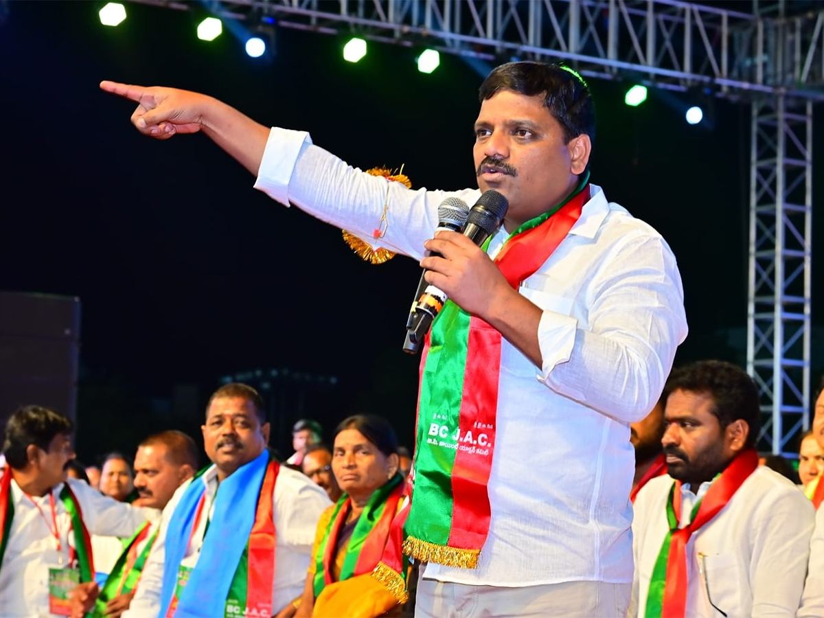 MLC Teenmaar Mallanna Suspended From Congress Party