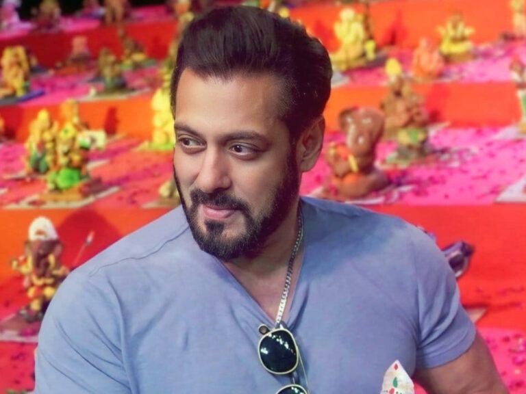 Salman Khan Pay Check For Sikandar