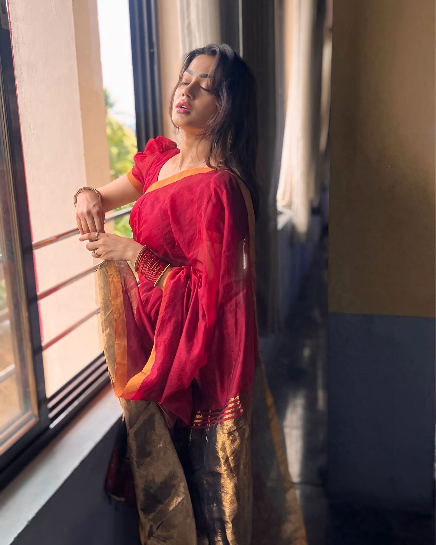 Sarees + Youth = Yes! Payal Radhakrishna