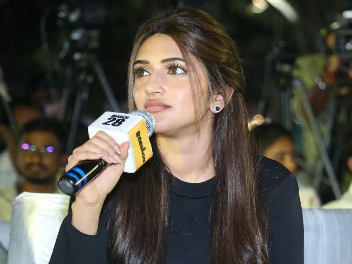 Sreeleela Frustrated with Kurchi Madathapetti and Kissik Songs