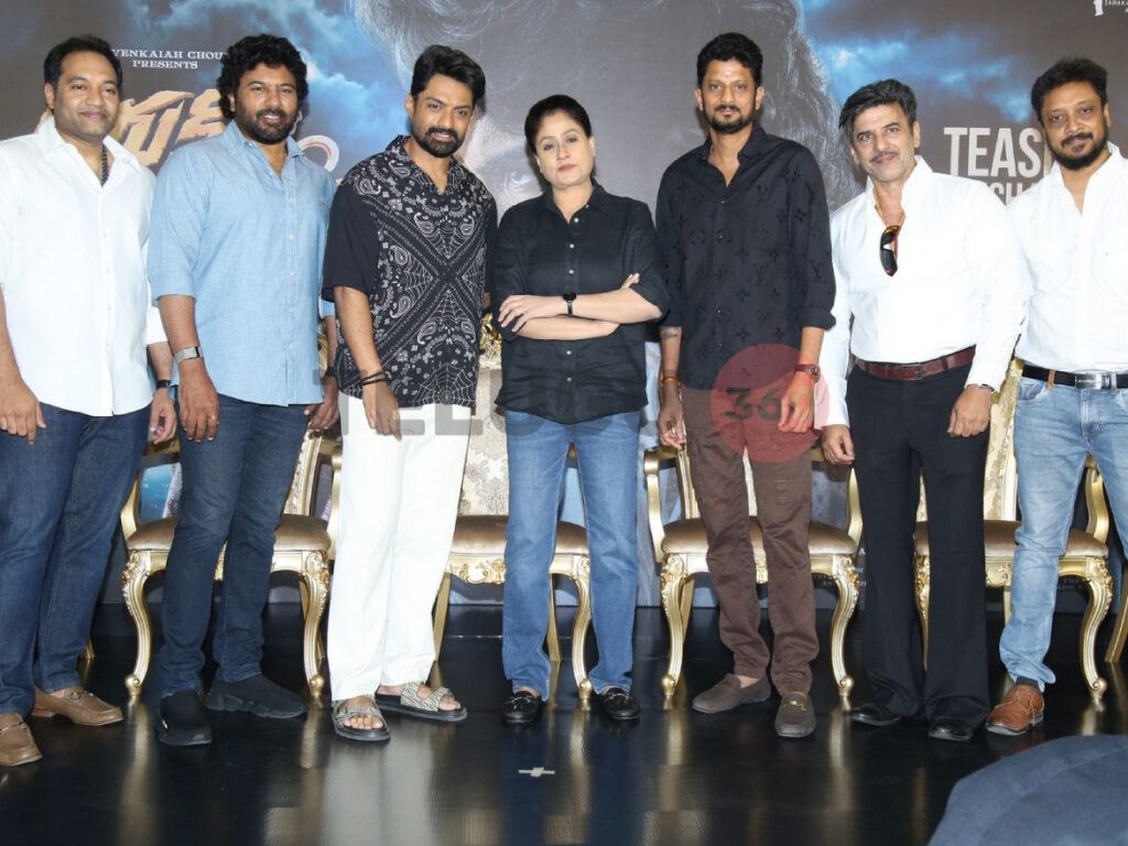 Vijayashanti About Kalyanram and Mahesh Babu