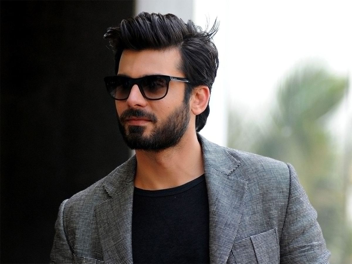 Abir Gulaal: Fawad Khan Condemns Kashmir Attack