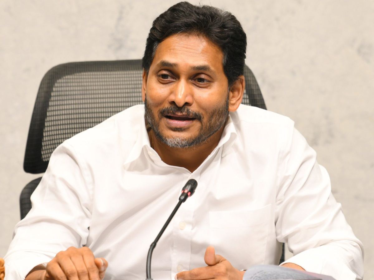 Jagan Mohan Reddy Transfer of Ownership To District Presidents