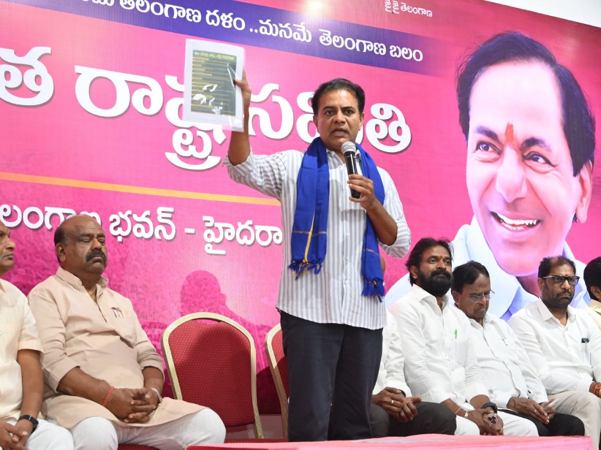 KTR Strong Counter on Amit Shah Ambedkar Comment