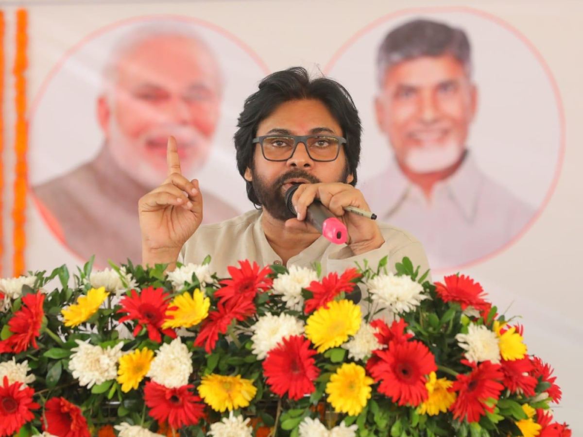 Pawan Kalyan Hindtuva Issue