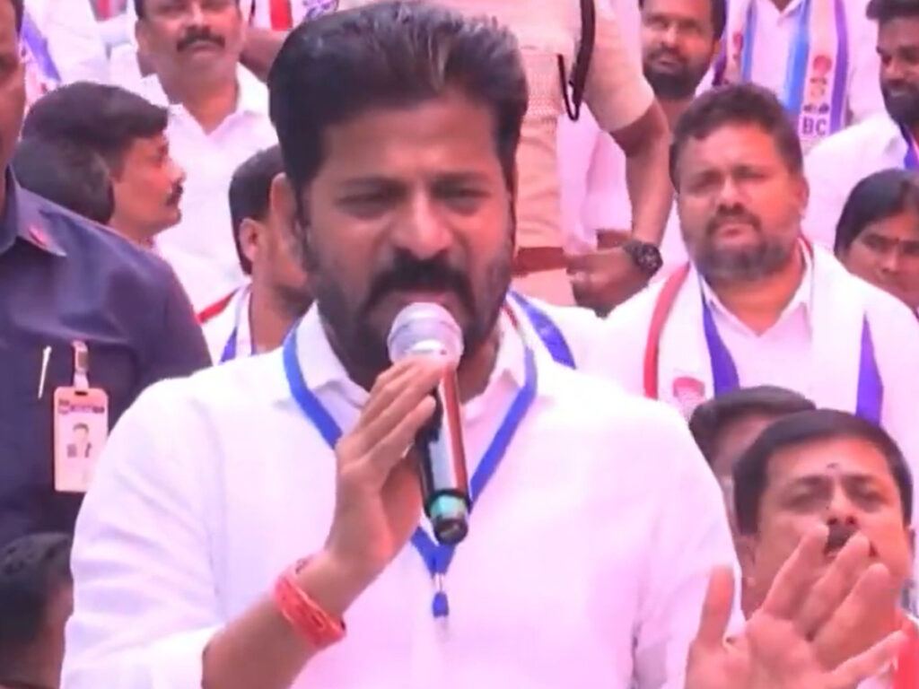Revanth Reddy on BC Reservations At Jantar Mantar