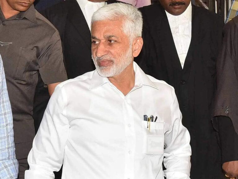 SIT Notices to Vijaysai Reddy