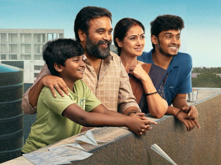 Tourist Family Movie