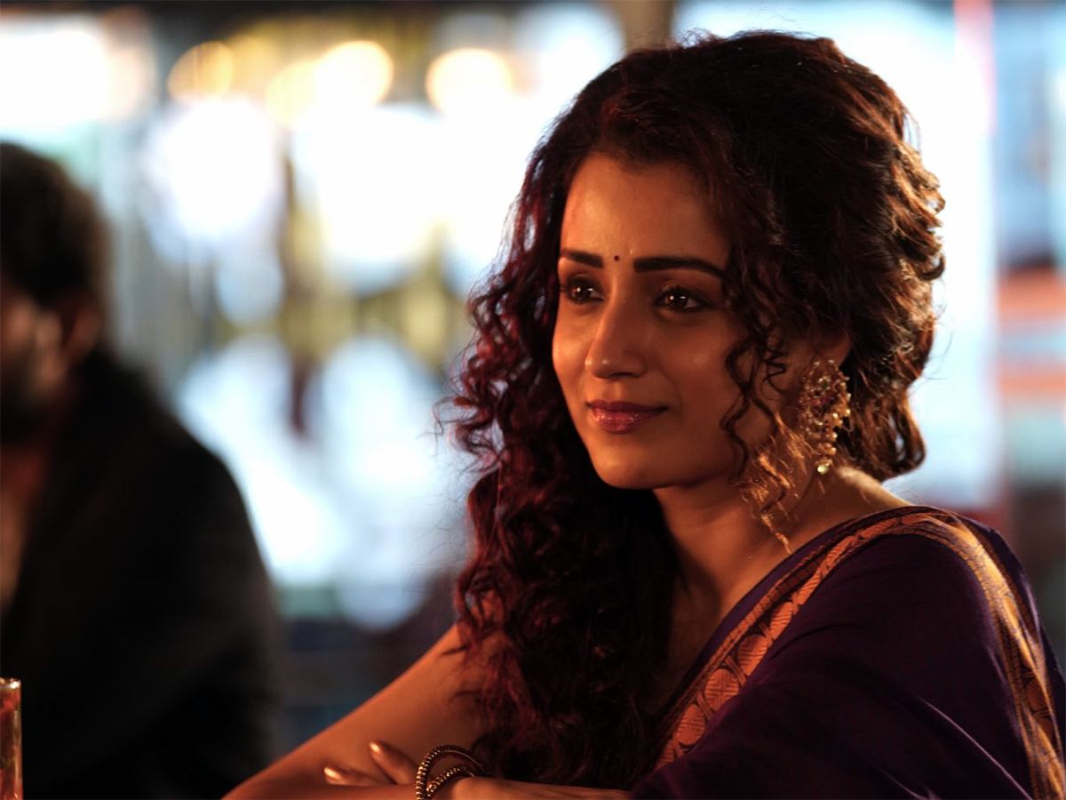Trisha Trolled for Old Looks