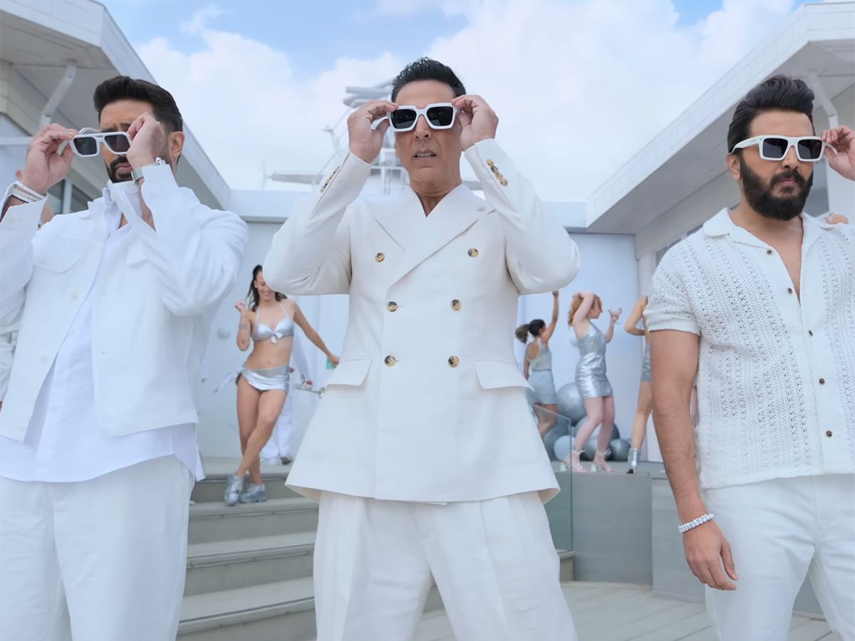 akshay-abhishek-riteish-housefull-5