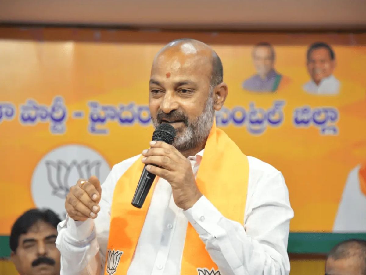 Bandi Sanjay Helped Students Of AP TG & Tamil Nadu in Kashmir