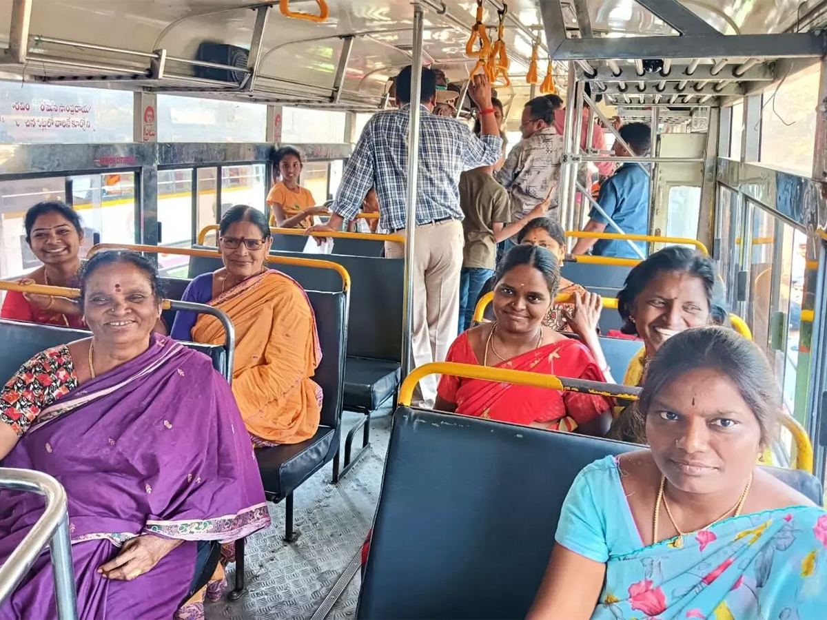 Free Bus Service to Women