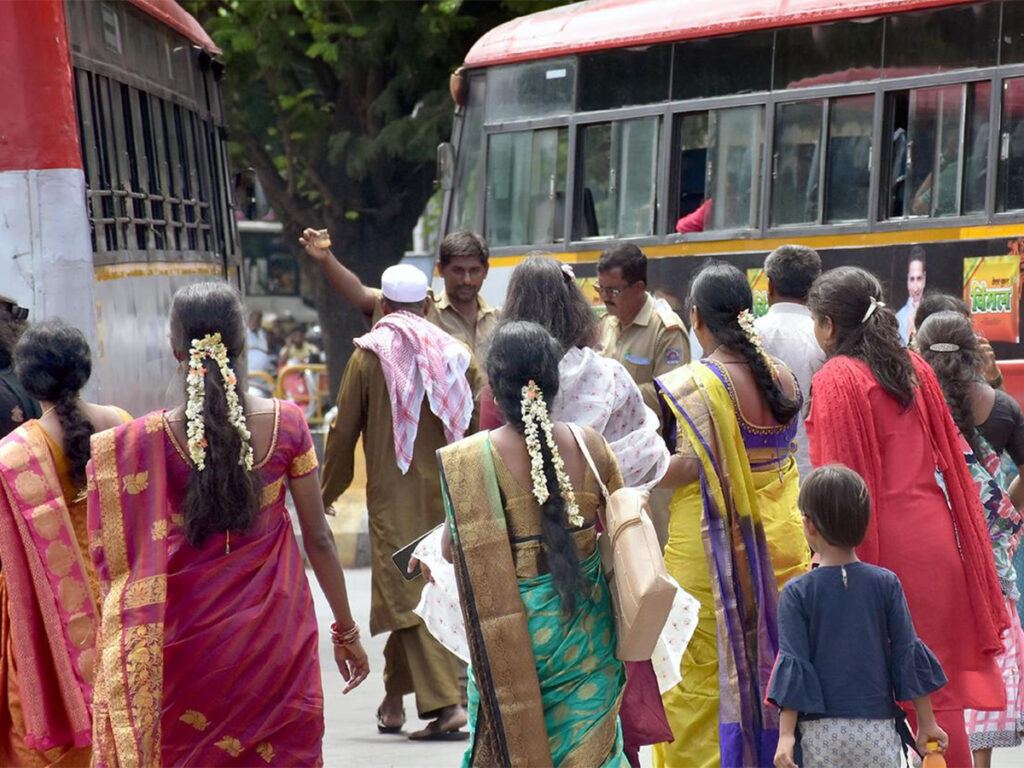 Free Bus To Women Cost 3182cr