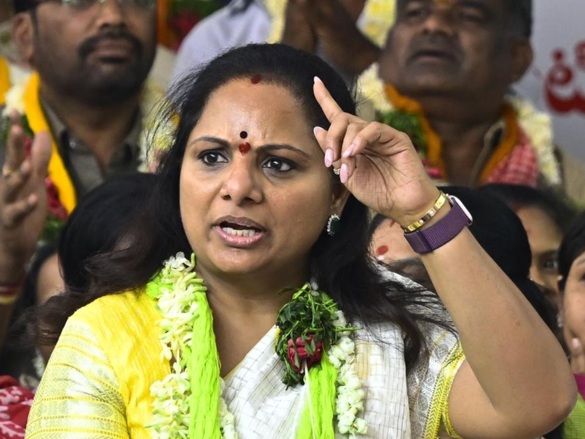 Kalvakuntla Kavitha Writes Open Letter to Father KCR