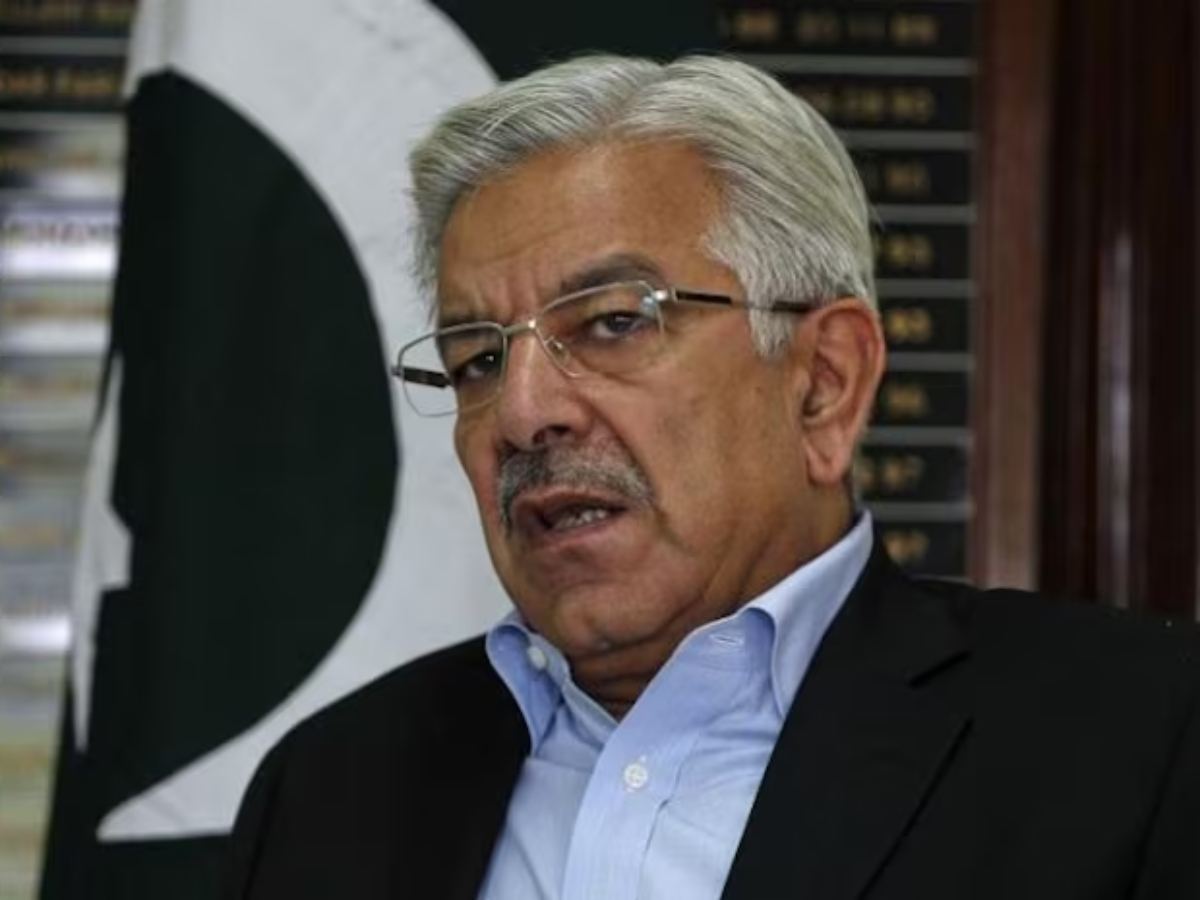 pakistan-defence-minister-khawaja-asif-on-using-nuclear-weapon