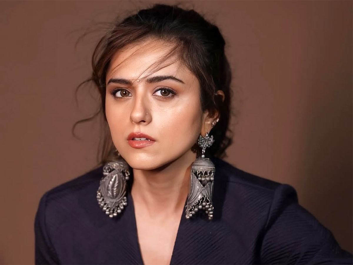 Ridhi Dogra Breaks Industry Norms