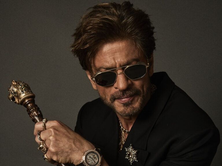 Shah Rukh Khan Threatened with Gun