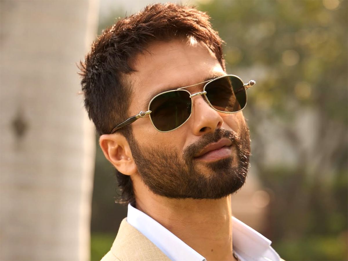 Shahid Kapoor Biggest Pay For Farzi 2 Fans Want Big Screen Magic