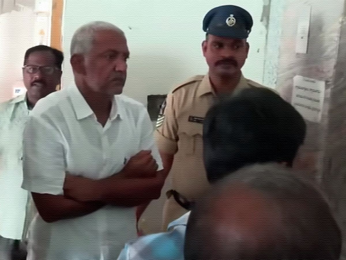 Vallabhaneni Vamsi PT Warrant Issued in New Land Scam Case