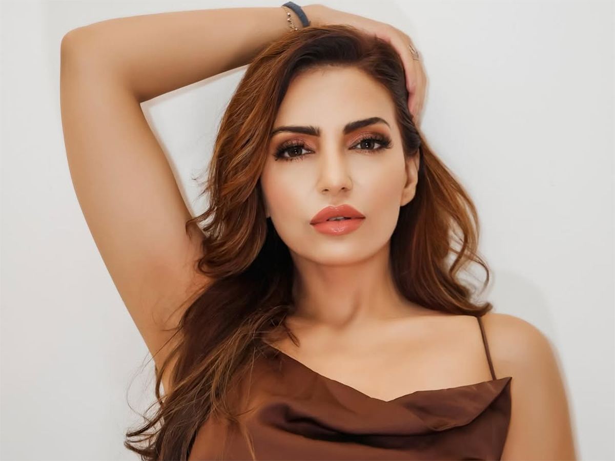 Actress Navina Bole