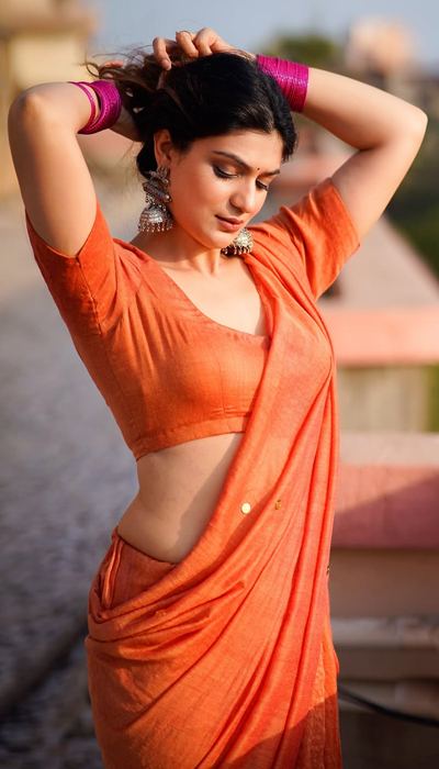Aditi Gautam Slays In Saree