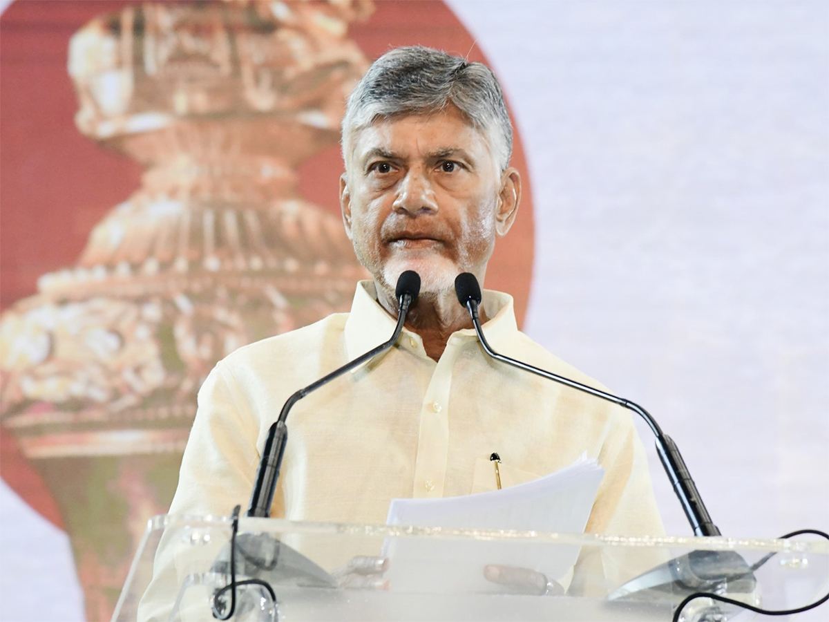 AP industrial growth, YSRCP investor fear, Chandrababu assurance, NDA stable governance, Andhra investment push, AP business climate, Jagan vs Chandrababu, Andhra business trust, CM investor appeal, Andhra Pradesh investments, AP political stability, FICCI Andhra summit