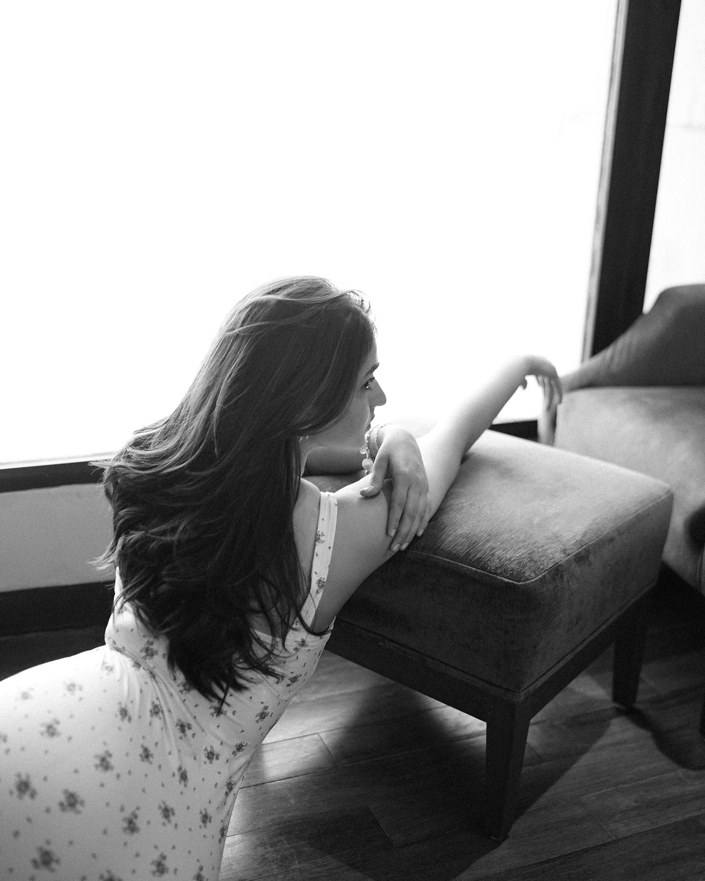 Pillow Play: Ayesha Khan’s Soft-Hot Storm