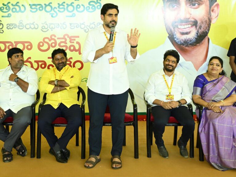 jagan-mohan-reddy-vs-nara-lokesh_-speech-in-meetings