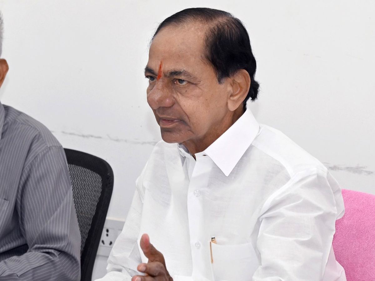 KCR Goes For Checkup at AIG Gachibowli