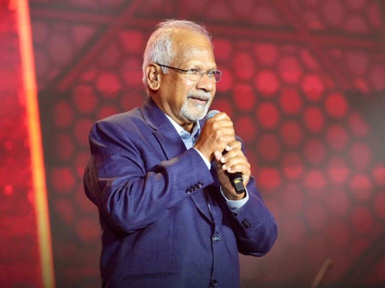 Mani Ratnam Backs Deepika Padukone