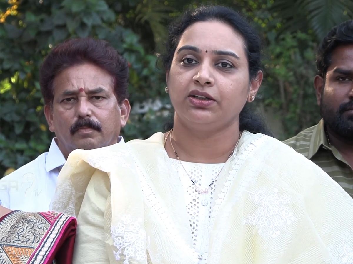 Mudragada Padmanabham’s Health: Daughter Kranthi vs Son Giri Clash