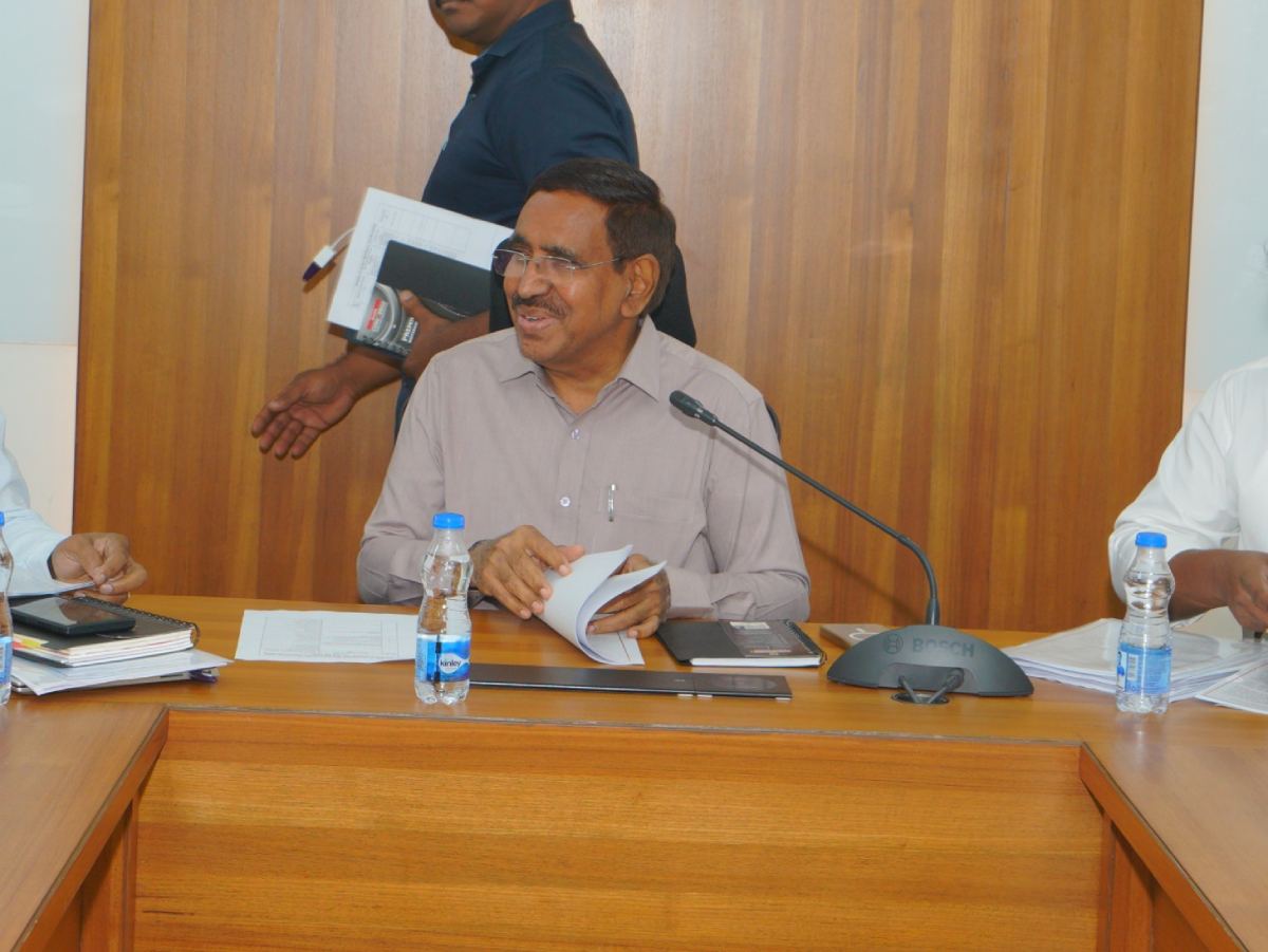 Farmers Ready to Give 38,000 Acres for Amaravati Phase II-Narayana