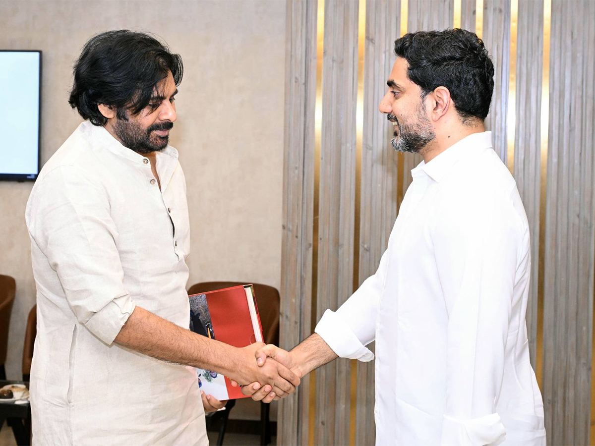 Pawan Kalyan Nara Lokesh