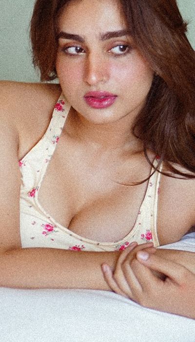 Pillow Play: Ayesha Khan’s Soft-Hot Storm