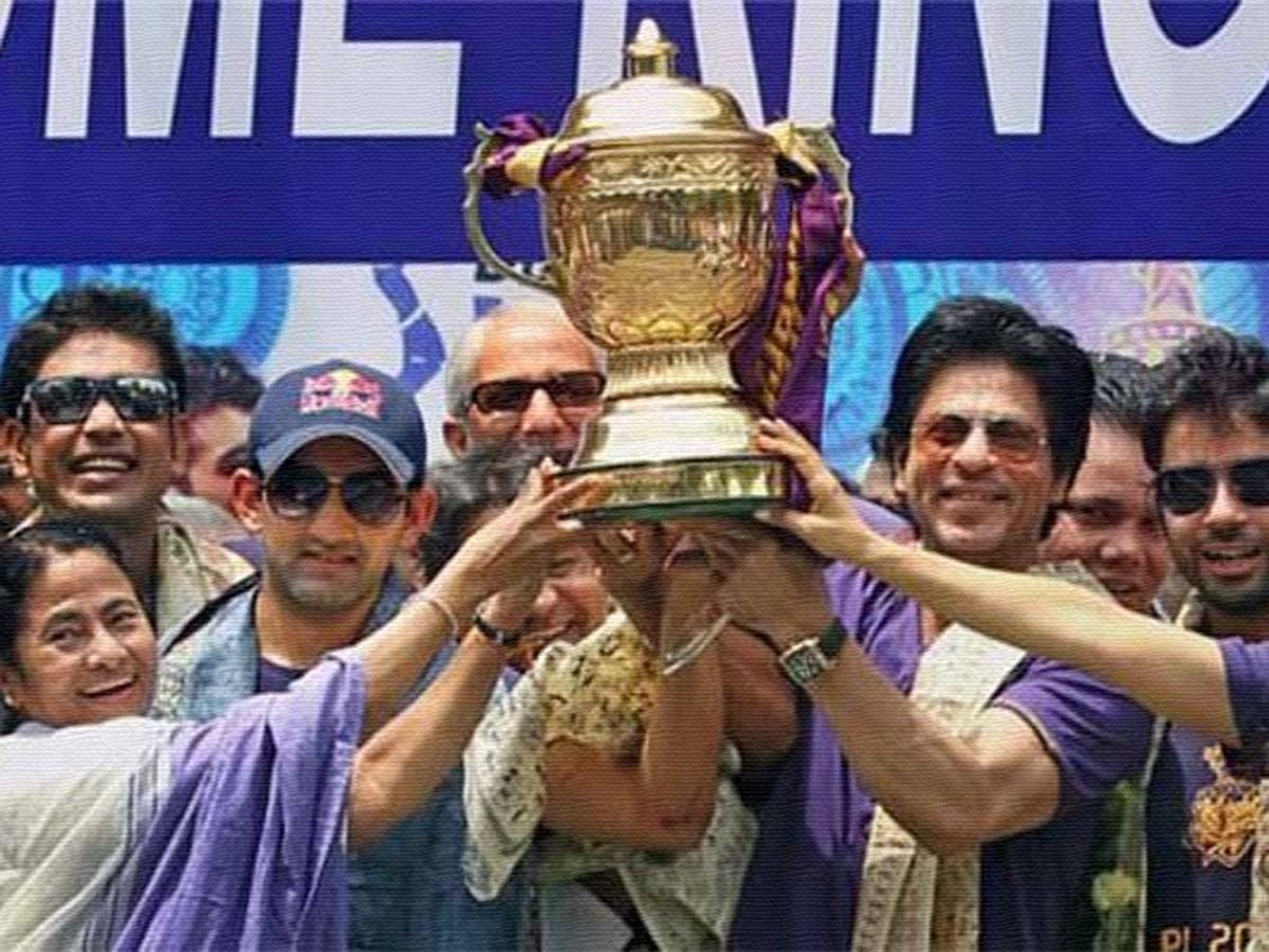 rcb-tragedy-hypocrite-gambhir-triggers-fan-wars