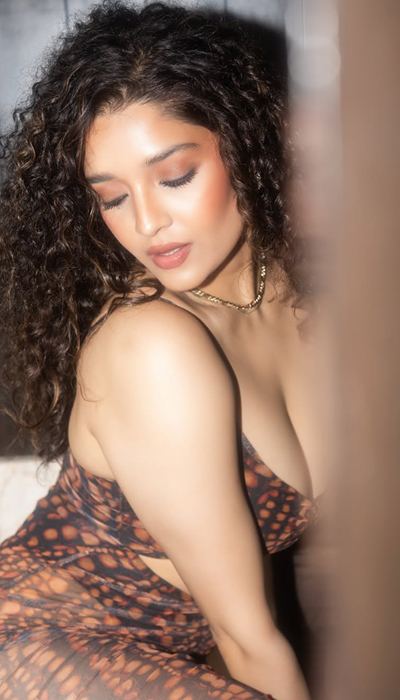 Ritika Singh Hotness Reloaded